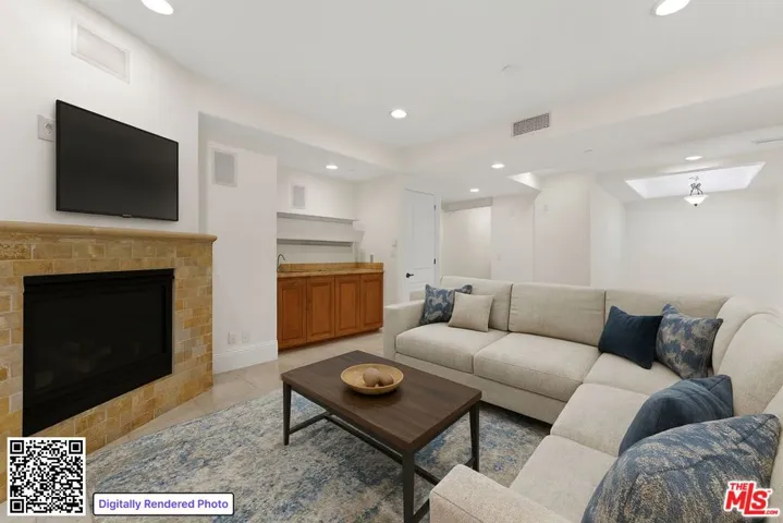16123 W Sunset Boulevard 101, Pacific Palisades, California 90272