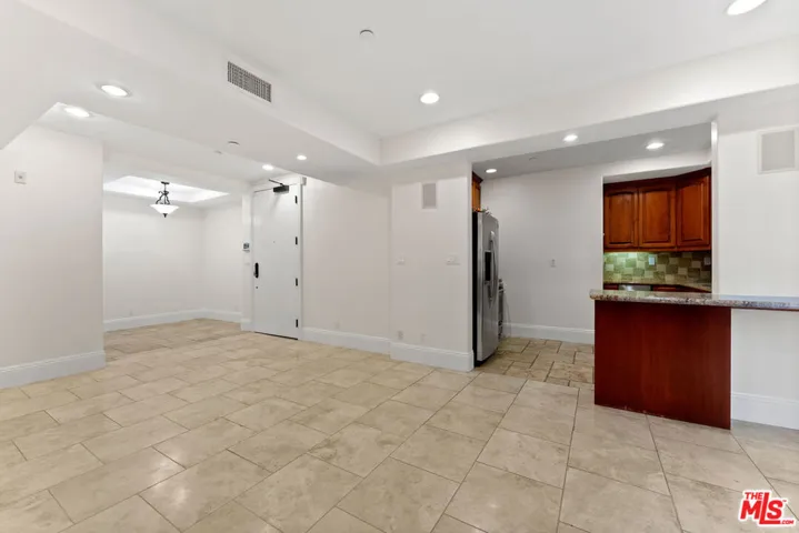 16123 W Sunset Boulevard 101, Pacific Palisades, California 90272