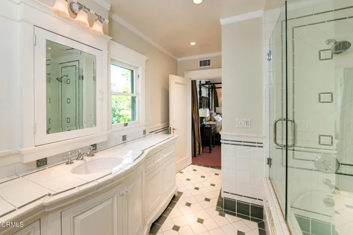 1295SOaklandAve-mls-58
