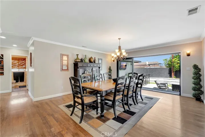 2916 Charlemagne Avenue, Long Beach, California 90815