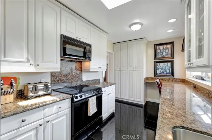 2916 Charlemagne Avenue, Long Beach, California 90815