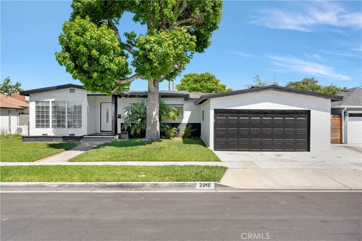 2916 Charlemagne Avenue, Long Beach, California 90815