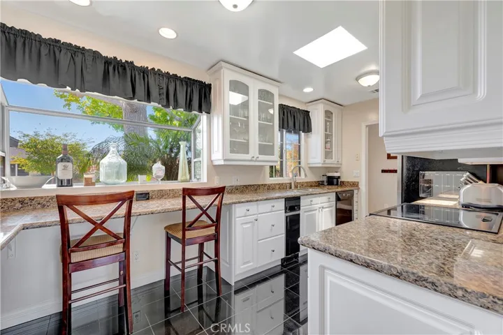 2916 Charlemagne Avenue, Long Beach, California 90815