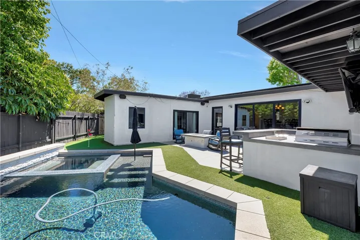 2916 Charlemagne Avenue, Long Beach, California 90815
