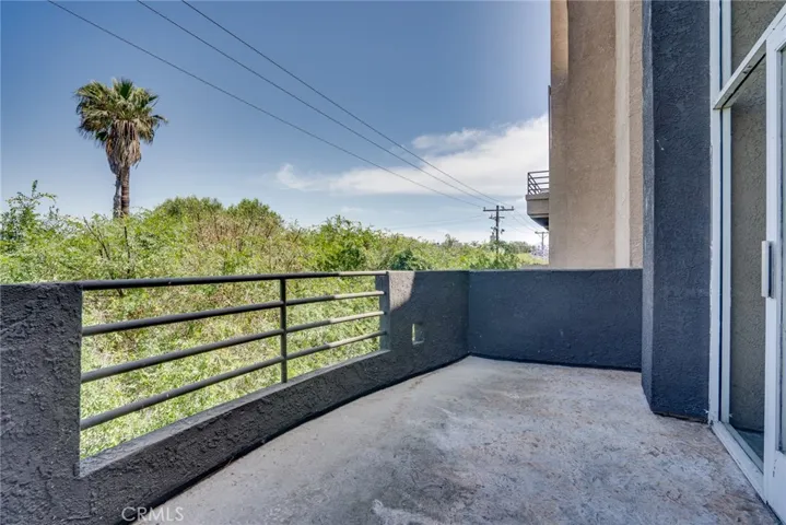 640 W 4th 315, Long Beach, California 90802