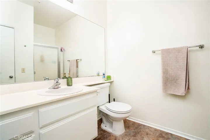 640 W 4th 315, Long Beach, California 90802