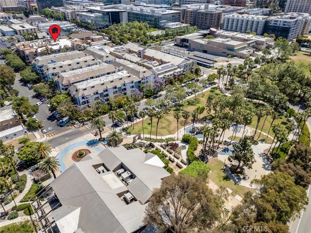 640 W 4th 315, Long Beach, California 90802