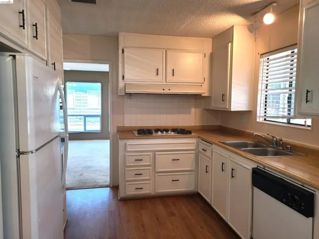 50 Leo, Antioch, California 94519