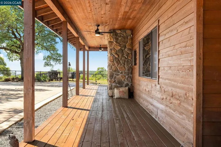 130 Mountain Oak Road, Oroville, California 95966