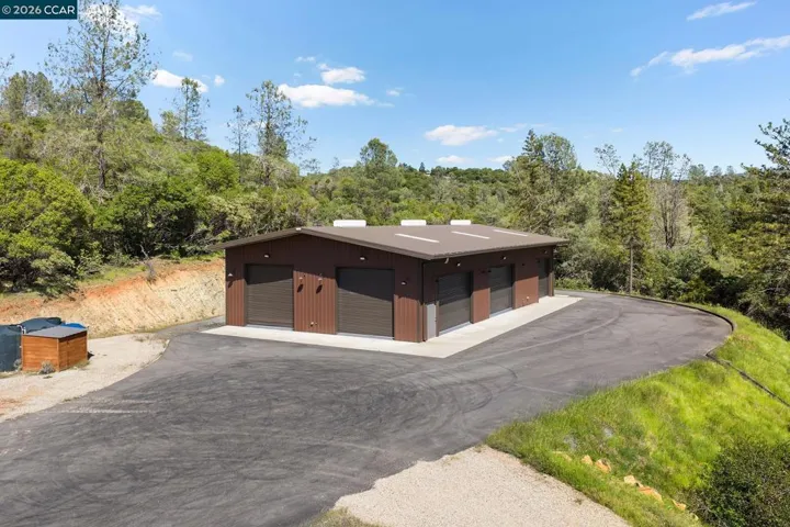 50' x 90' Garage/Shop