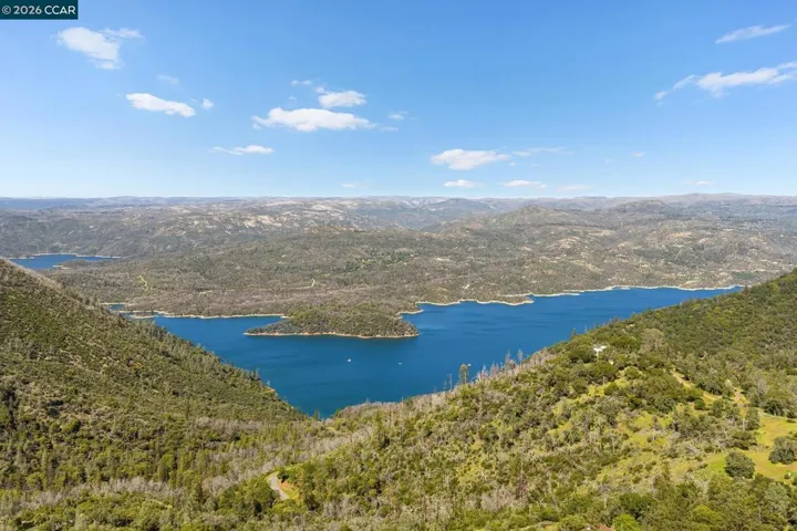 130 Mountain Oak Road, Oroville, California 95966