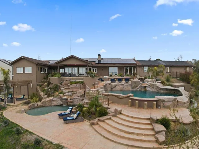 1061 Summit Road, Watsonville, California 95076