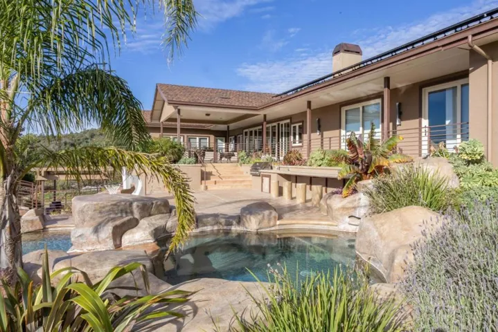 1061 Summit Road, Watsonville, California 95076