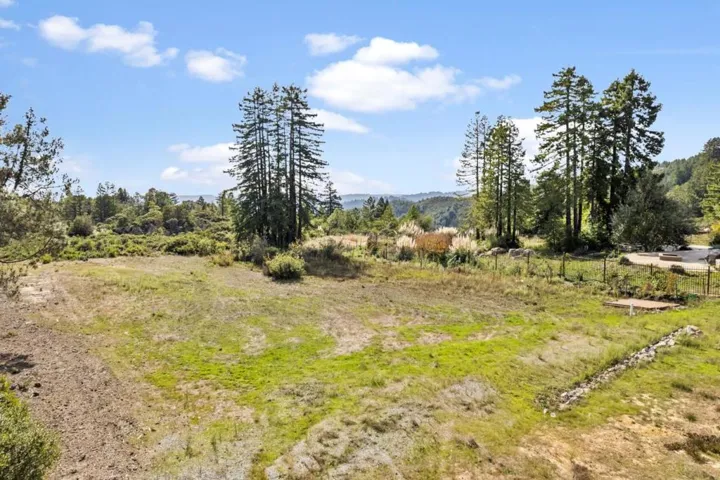 1061 Summit Road, Watsonville, California 95076