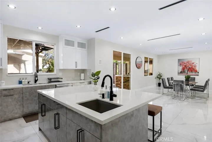 Chef Grade Main Kitchen(1)