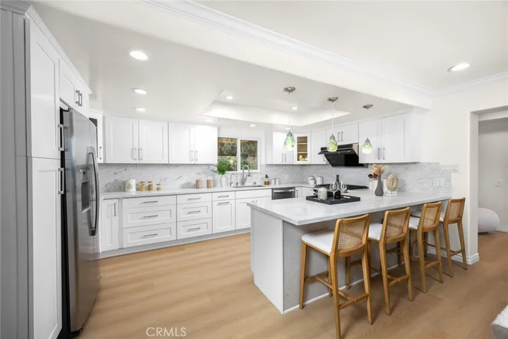 2335 S 6th Avenue, Arcadia, California 91006