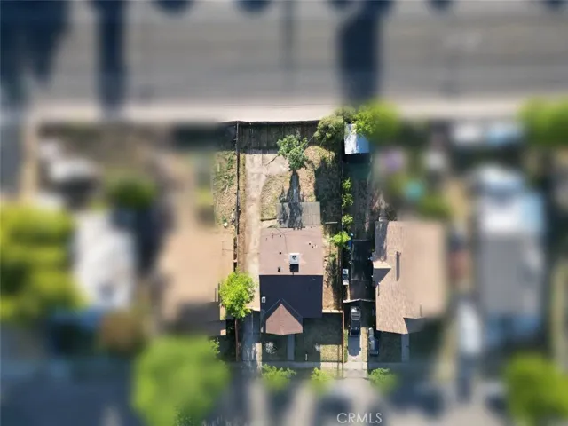 1247 N Ferger Avenue, Fresno, California 93728