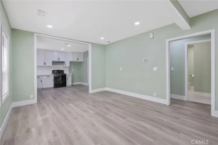 1247 N Ferger Avenue, Fresno, California 93728