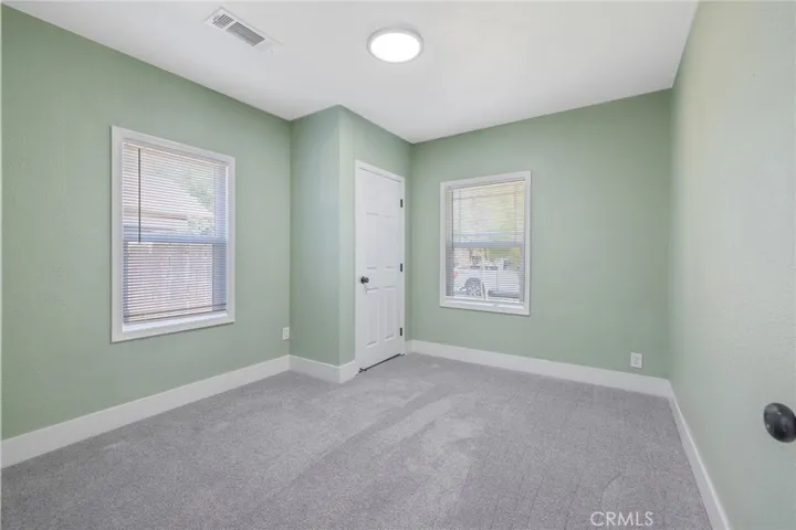 1247 N Ferger Avenue, Fresno, California 93728