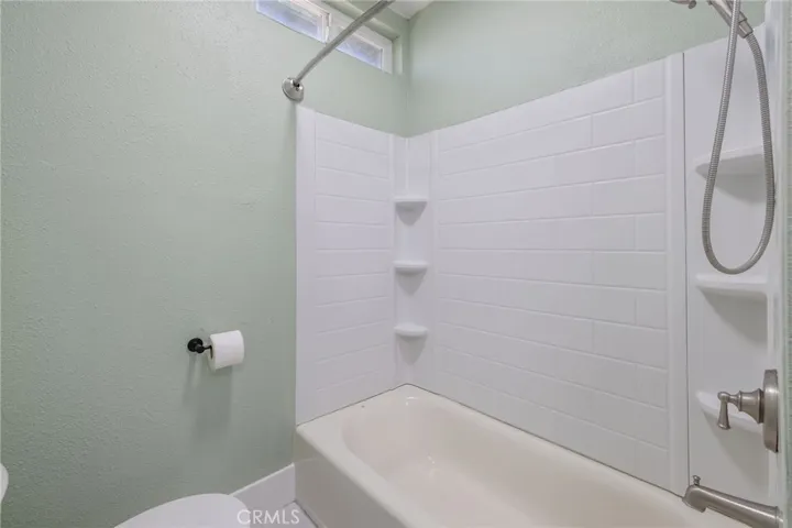 1247 N Ferger Avenue, Fresno, California 93728