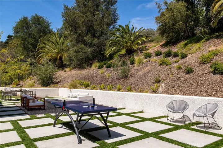 5729 Stone Mountain, Westlake Village, California 91362