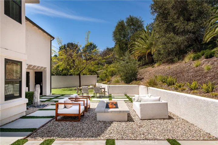 5729 Stone Mountain, Westlake Village, California 91362