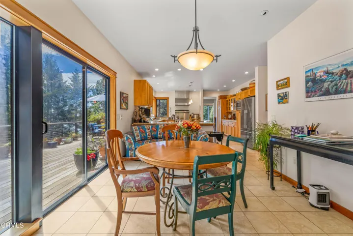 Secondary Dining Space