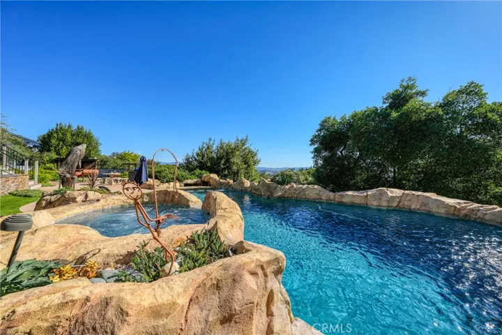 5568 Teton, Kelseyville, California 95451