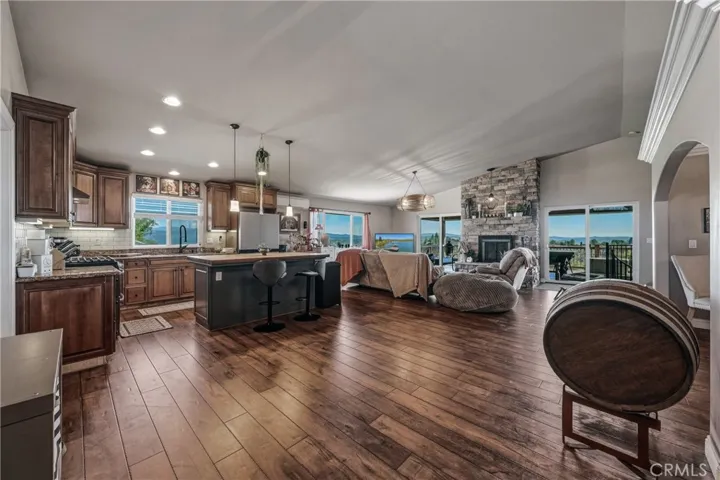 5568 Teton, Kelseyville, California 95451