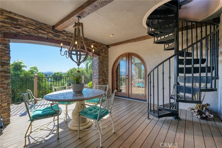 5568 Teton, Kelseyville, California 95451