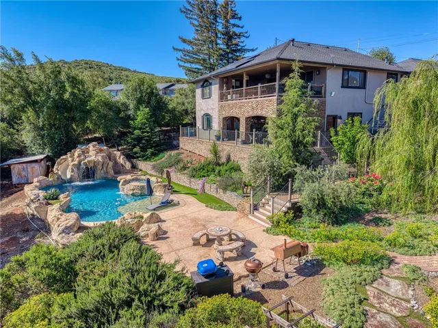 5568 Teton, Kelseyville, California 95451
