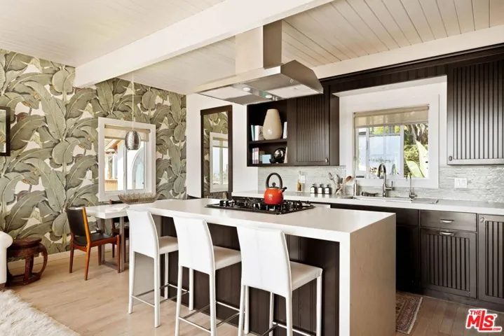 31862 Cypress Lane, Laguna Beach, California 92651