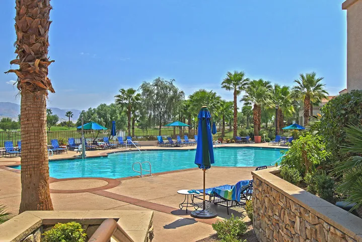 CLUB HOUSE POOL MLS