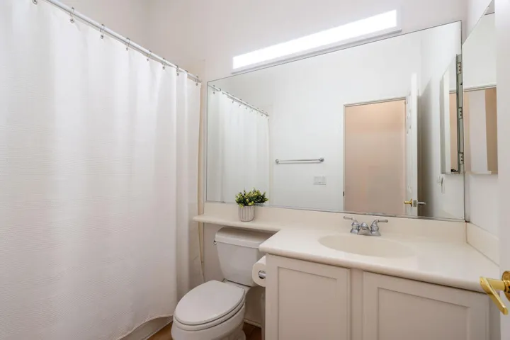 44719AlexandriaVale-18