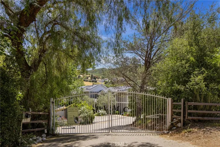 2210 Triunfo, Agoura Hills, California 91301