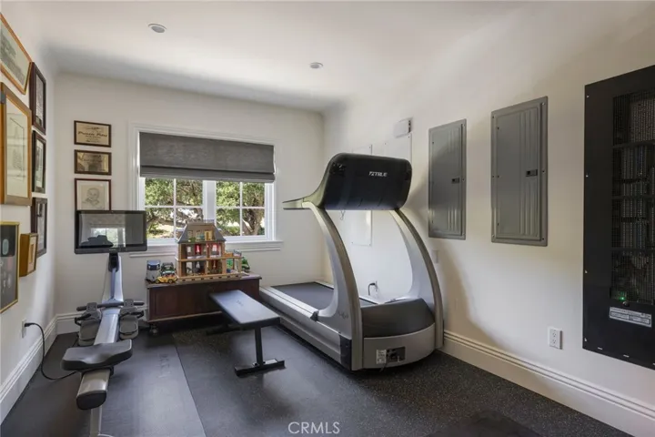 2210 Triunfo, Agoura Hills, California 91301