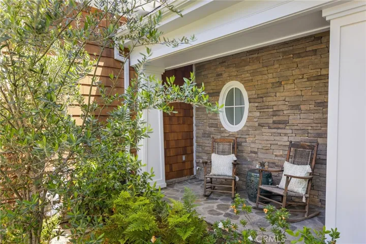 2210 Triunfo, Agoura Hills, California 91301