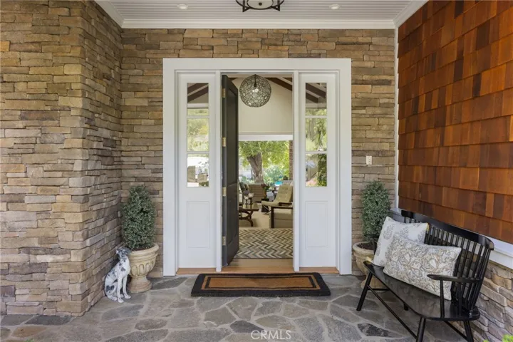 2210 Triunfo, Agoura Hills, California 91301