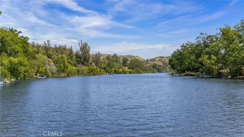 2210 Triunfo, Agoura Hills, California 91301