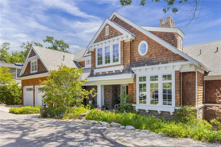 2210 Triunfo, Agoura Hills, California 91301