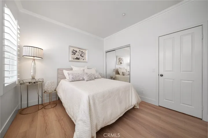 Comfortable sized 2nd bedroom