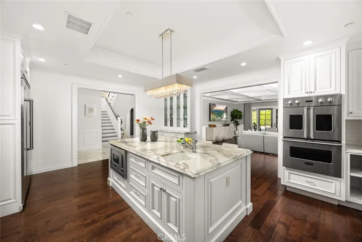 1524 S 3rd Avenue, Arcadia, California 91006