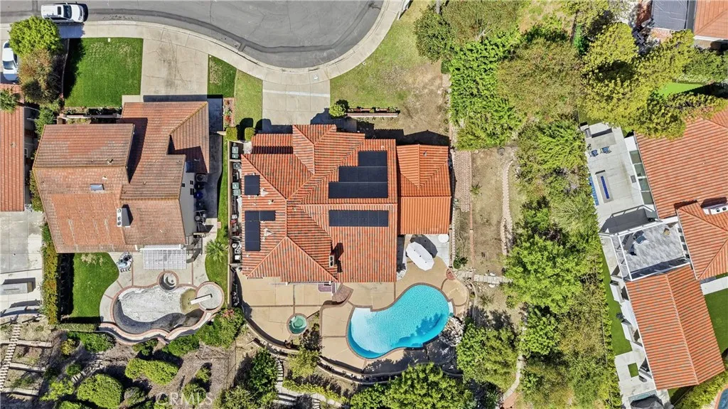 Expansive 20.8k lot that extends to the top of the hill. owned and paid off solar. Cars and personal items have been digitally removed. original photos https://bit.ly/3OvKmPn