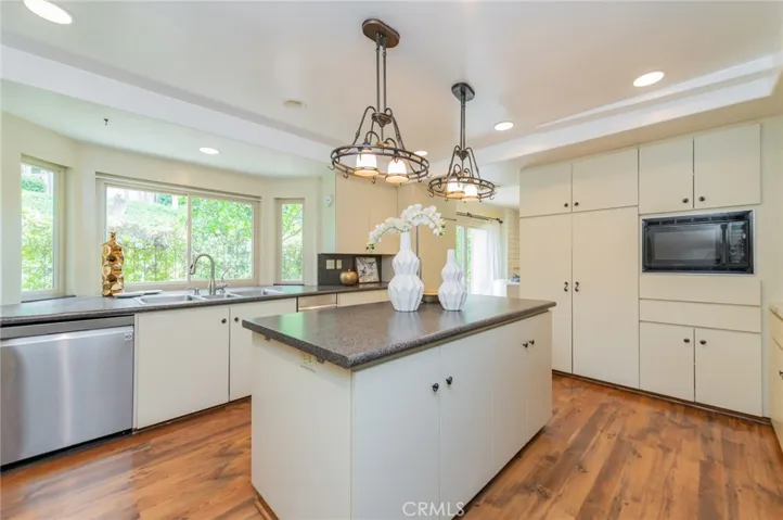 4 Rustling Wind, Irvine, California 92612