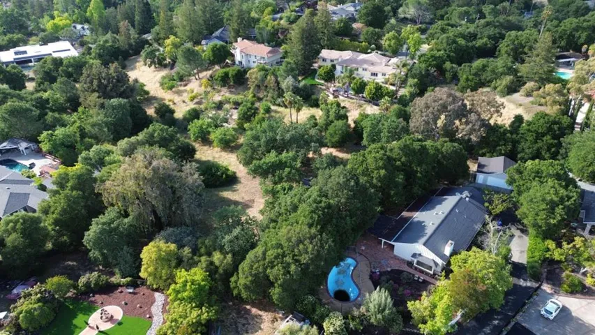 18627 Ambleside Lane, Saratoga, California 95070