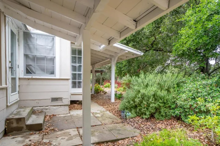 18627 Ambleside Lane, Saratoga, California 95070