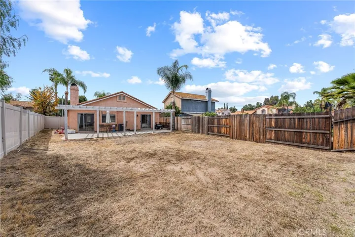 39875 Knollridge, Temecula, California 92591