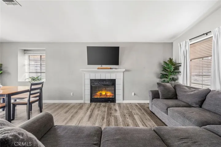 39875 Knollridge, Temecula, California 92591