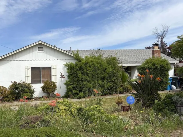 10176 S Tantau Avenue, Cupertino, California 95014