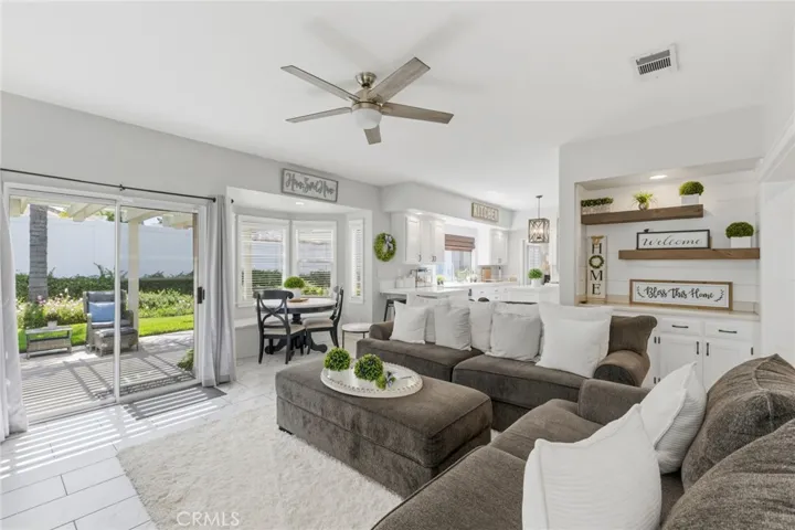 25235 Corte Sur, Murrieta, California 92563